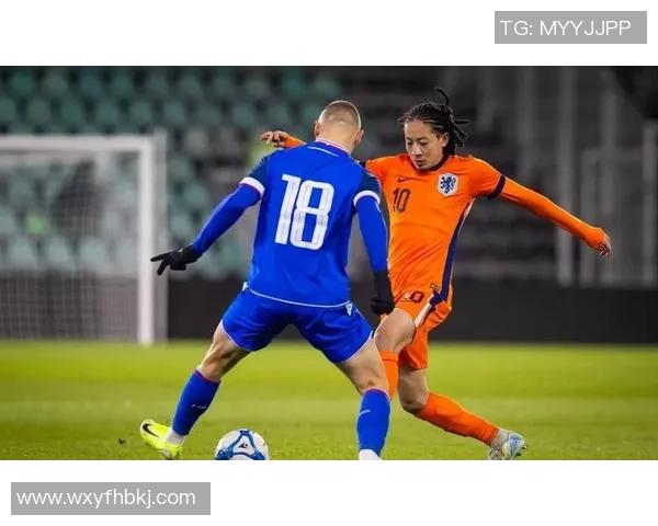 荷兰华裔足球新人闪耀赛场展现潜力成未来希望之星 荷兰华裔足球新人闪耀赛场展现潜力成未来希望之星