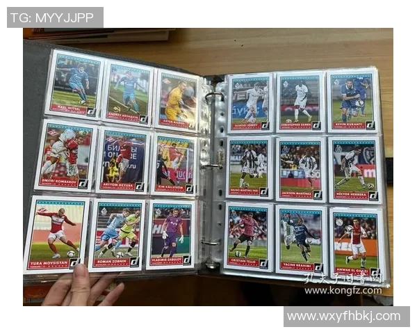 足球球星签字卡盒限量版珍藏发布收藏爱好者必备独特纪念品