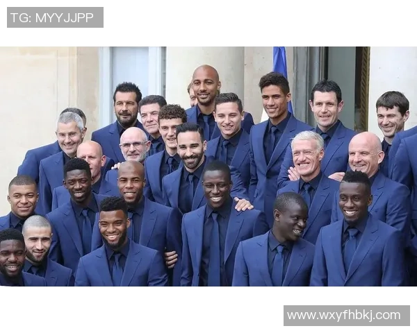 全球历史十大神级球员排名揭秘 谁才是足坛真正的王者 全球历史十大神级球员排名揭秘 谁才是足坛真正的王者